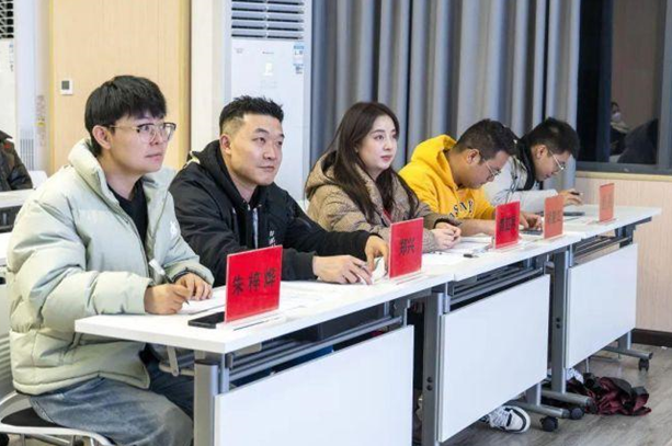 聲動(dòng)青春，言以筑夢 | 信息工程系主持人大賽決賽名單來襲