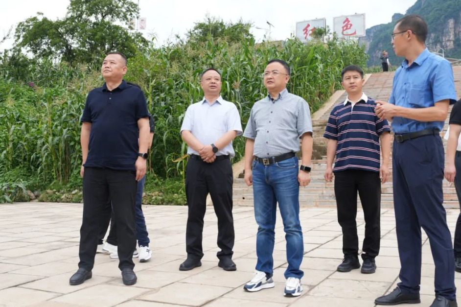 李涌、邱國(guó)援帶隊(duì)到鄉(xiāng)村振興聯(lián)系點(diǎn)開(kāi)展幫扶調(diào)研